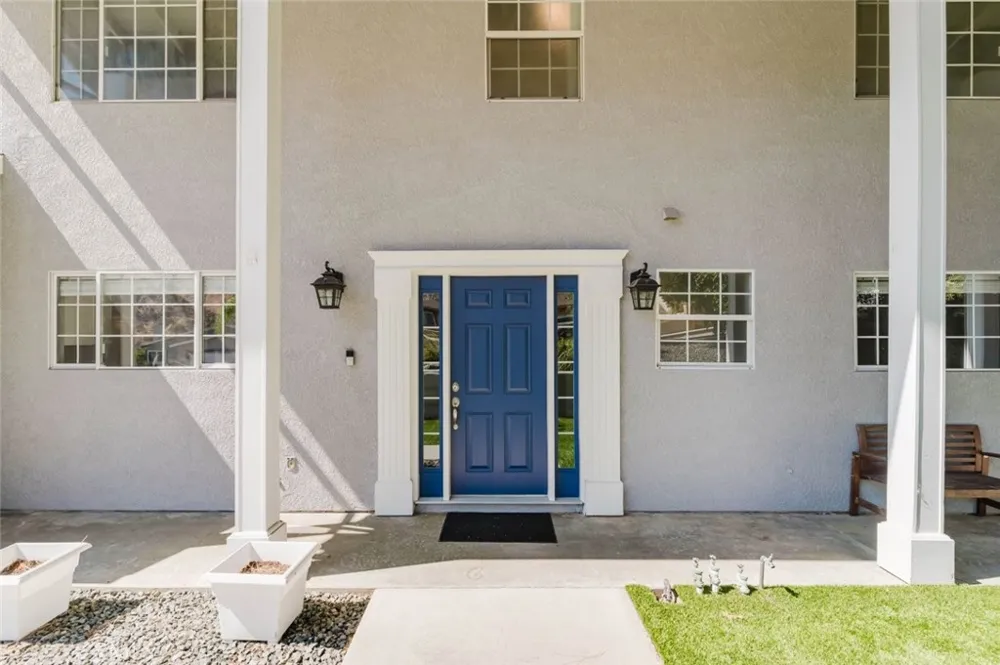 13853 Tucker Avenue Sylmar, CA 91342