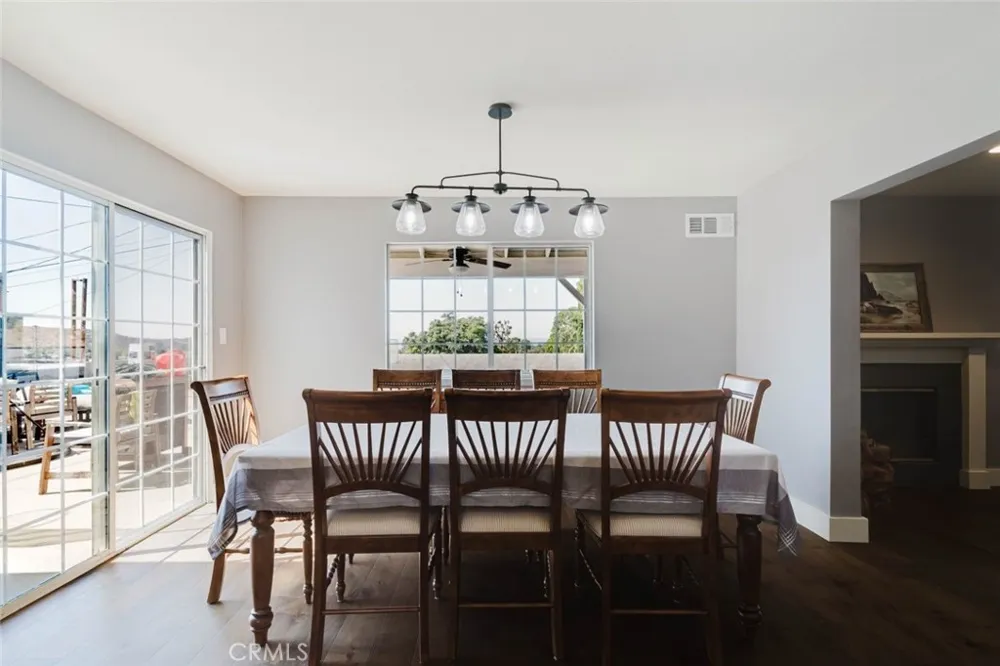 13853 Tucker Avenue Sylmar, CA 91342