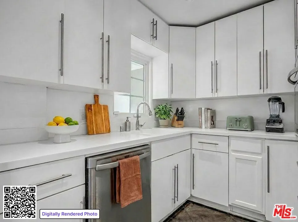 1546 St Andrews Place Los Angeles, CA 90028