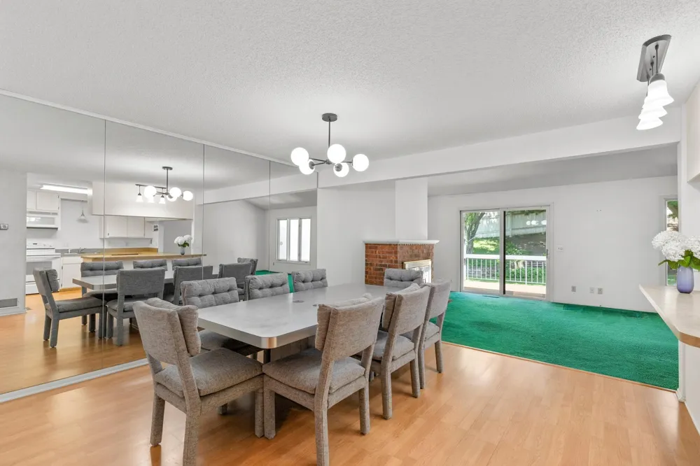 6124 Blake Ridge Road Edina, MN 55436
