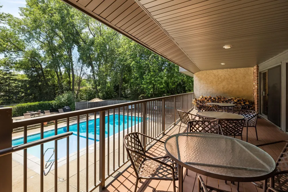 6124 Blake Ridge Road Edina, MN 55436