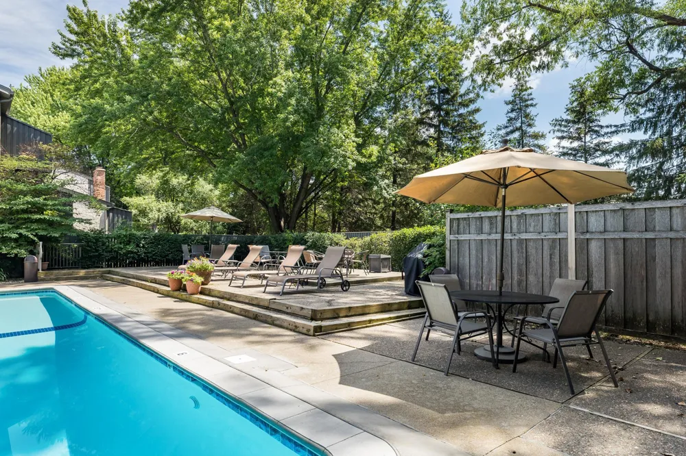 6124 Blake Ridge Road Edina, MN 55436