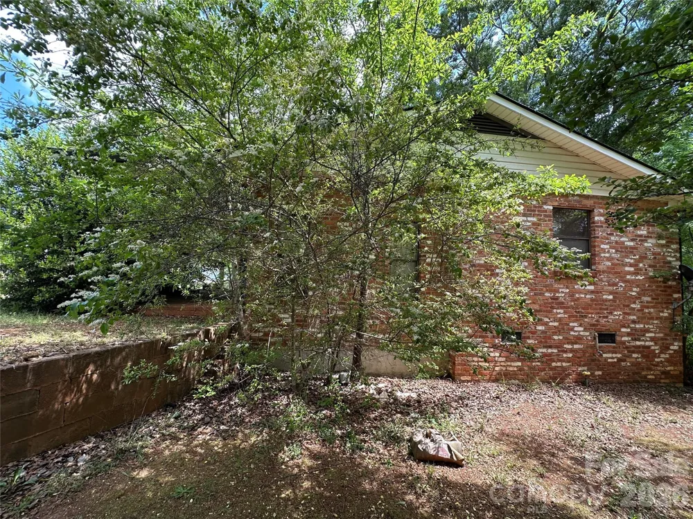 572 Ledbetter Road Spindale, NC 28160