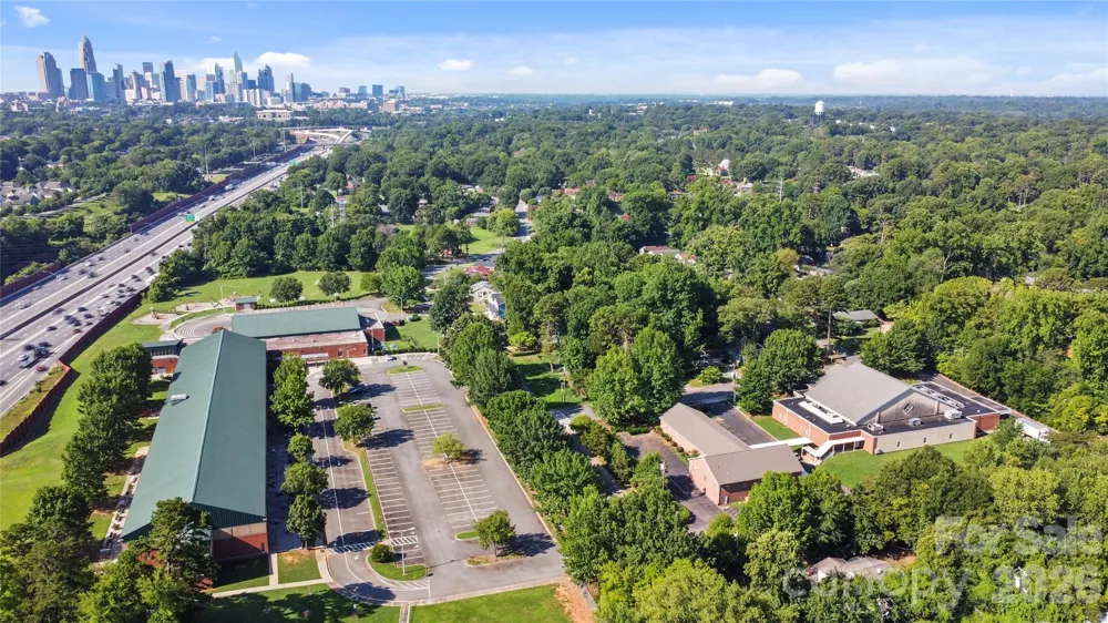 1301 Hateras Avenue Charlotte, NC 28216