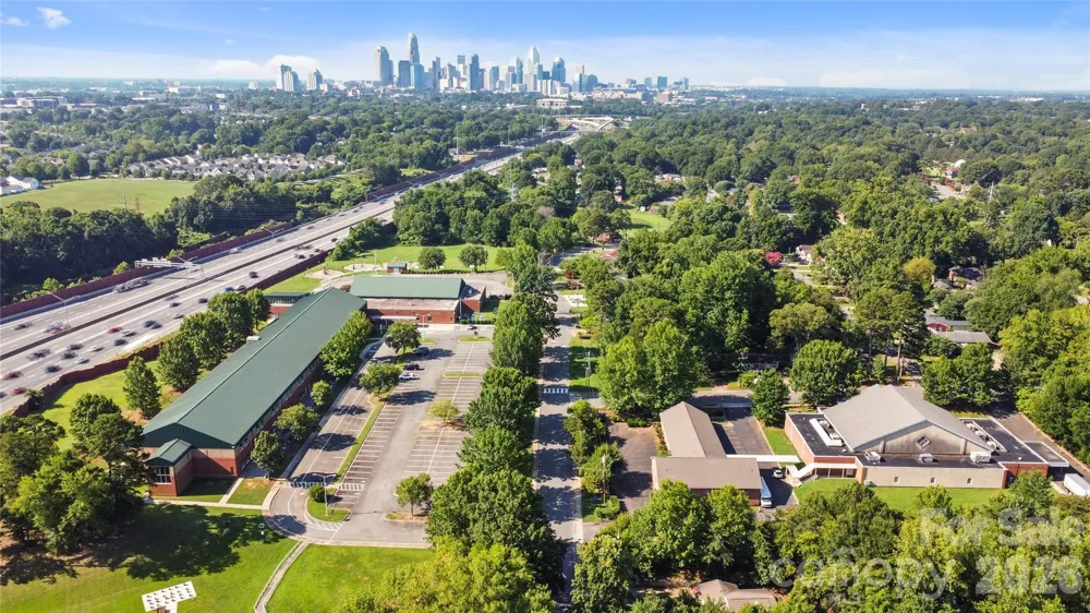 1301 Hateras Avenue Charlotte, NC 28216