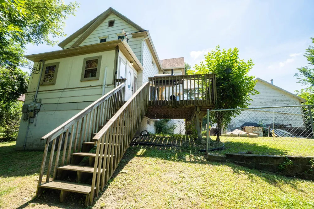 411 E Gustavus Avenue Fergus Falls, MN 56537
