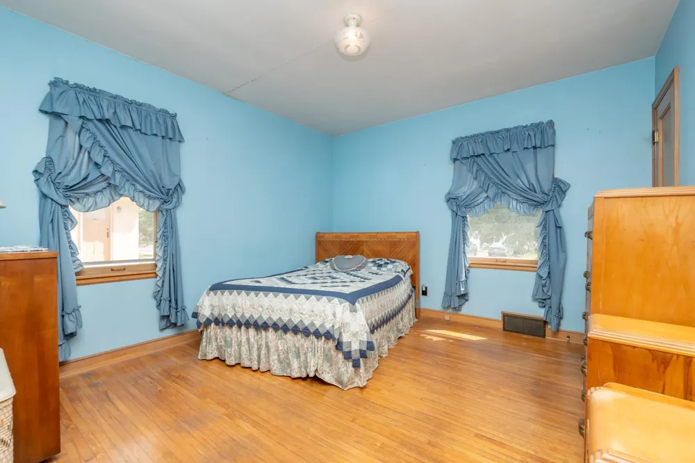 102 5th Street NE Montgomery, MN 56069