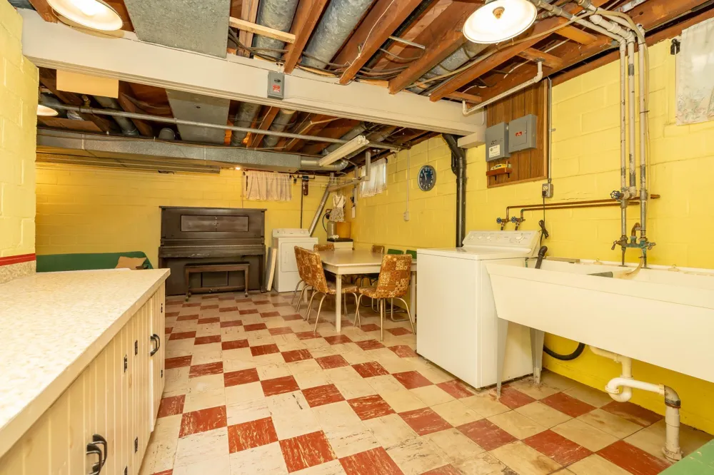 102 5th Street NE Montgomery, MN 56069
