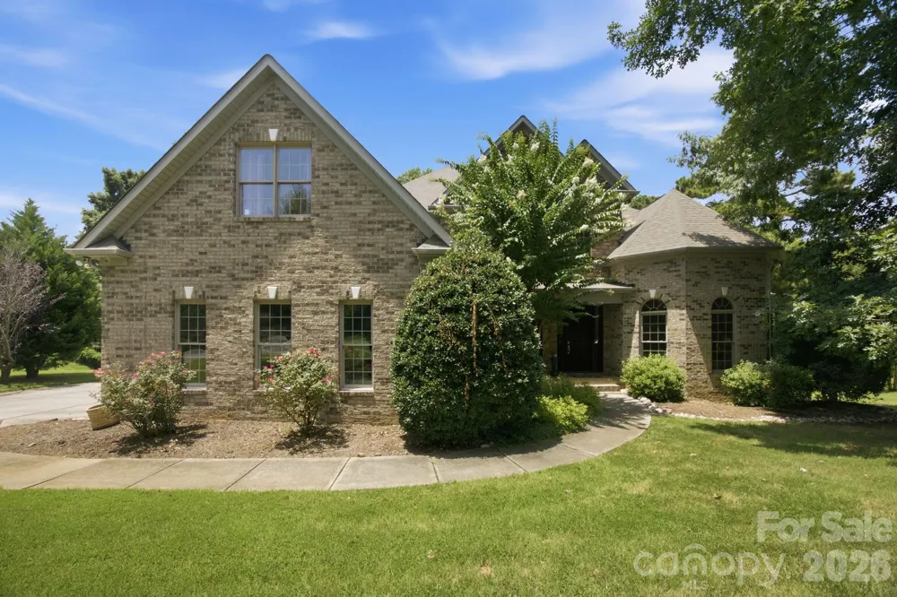 579 Morning Glory Court Lake Wylie, SC 29710