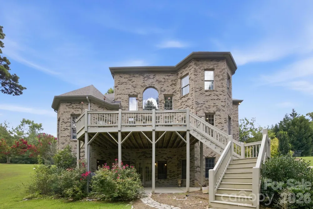 579 Morning Glory Court Lake Wylie, SC 29710