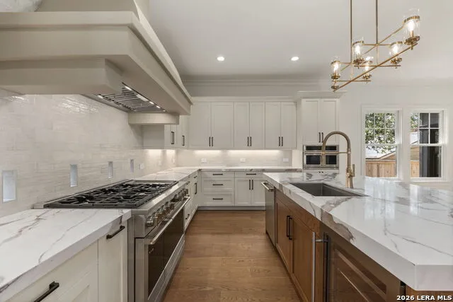 271 RETAMA PL Alamo Heights, TX 78209