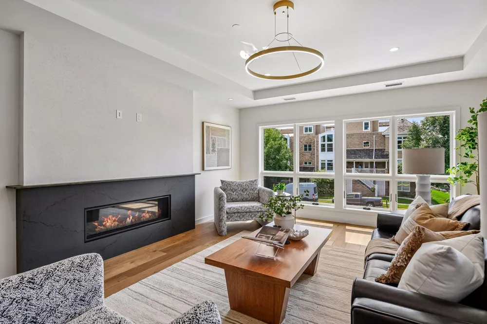 150 Broadway Avenue S #2B Wayzata, MN 55391
