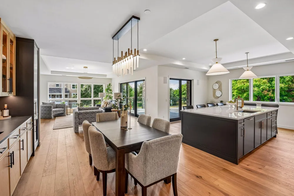 150 Broadway Avenue S #2B Wayzata, MN 55391