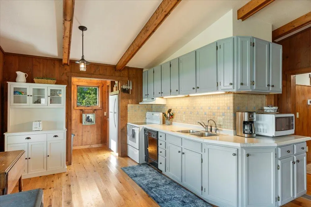 11114 Steamboat Loop NW Walker, MN 56484