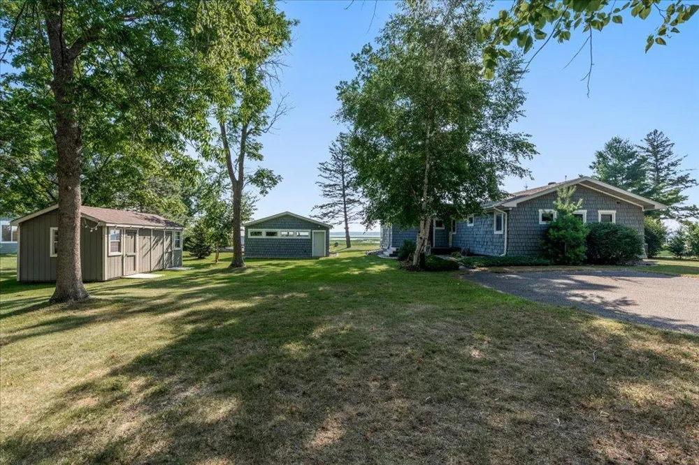 11114 Steamboat Loop NW Walker, MN 56484