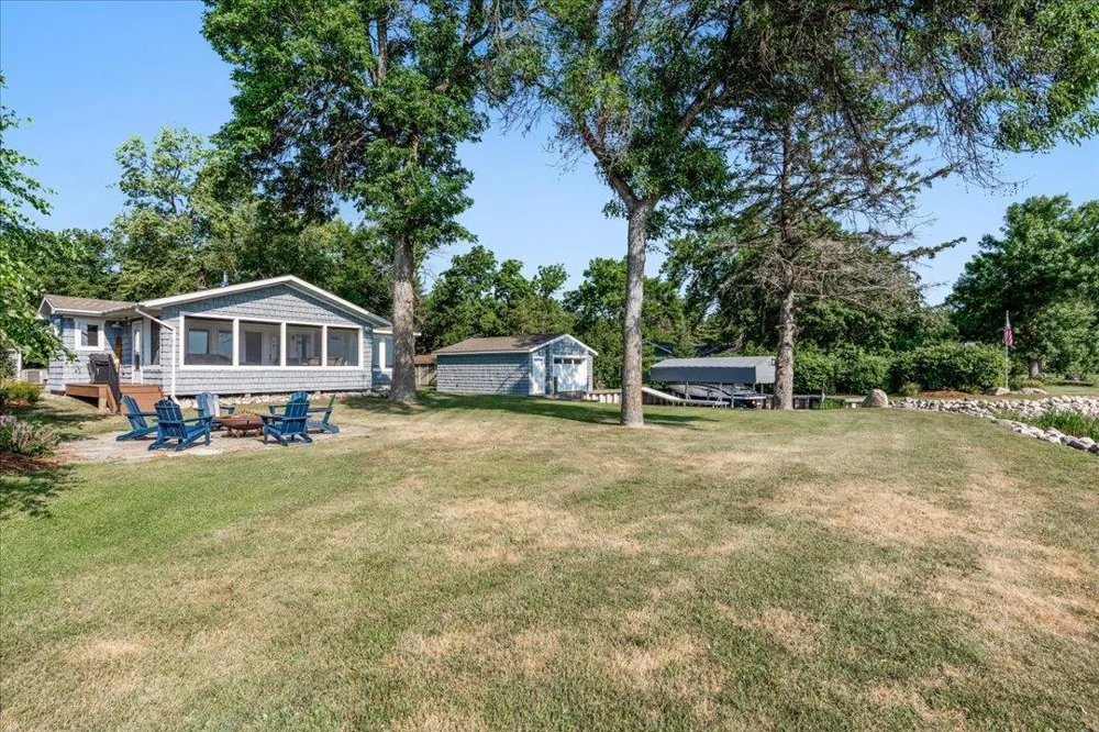 11114 Steamboat Loop NW Walker, MN 56484