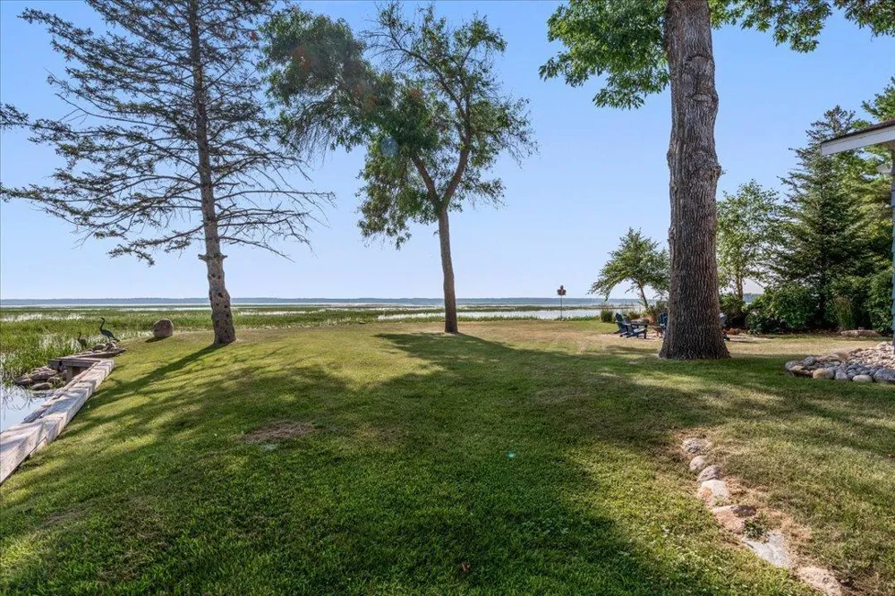 11114 Steamboat Loop NW Walker, MN 56484