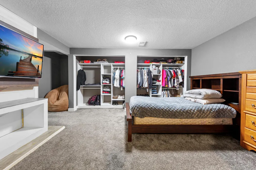 1128 Highland Avenue Northfield, MN 55057