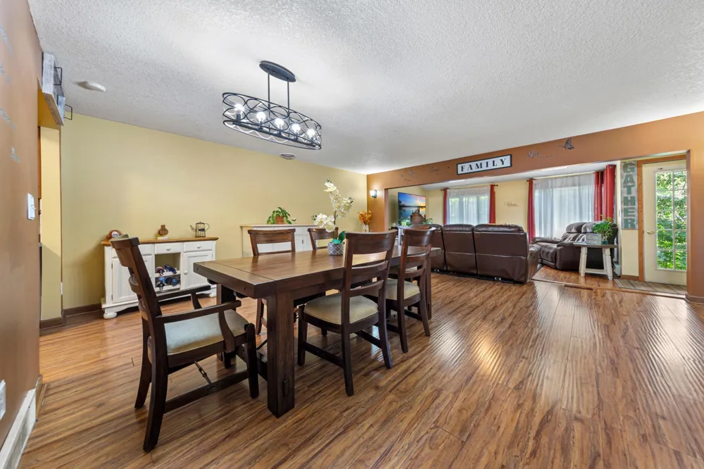 1128 Highland Avenue Northfield, MN 55057
