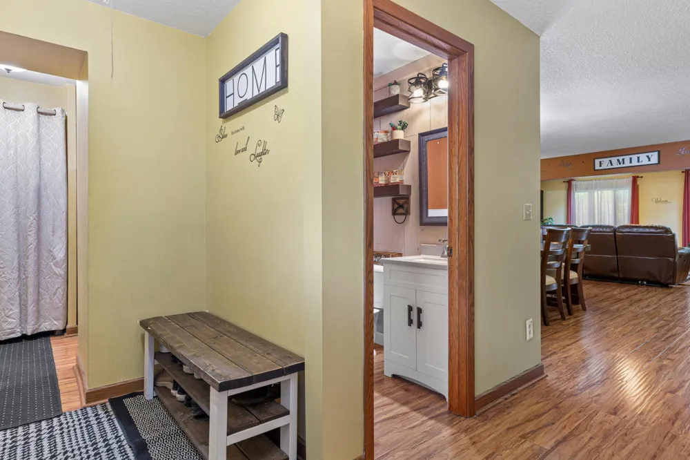 1128 Highland Avenue Northfield, MN 55057