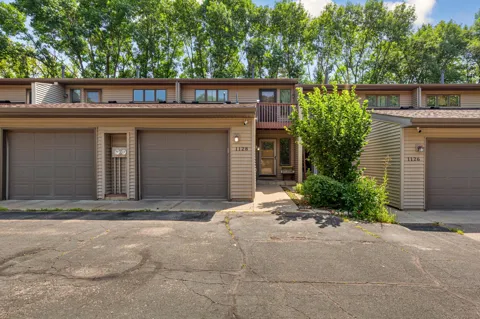 1128 Highland Avenue