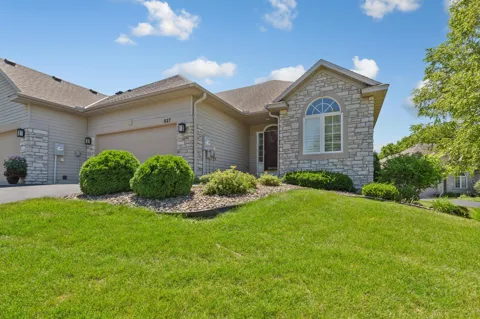 827 Vardon Court