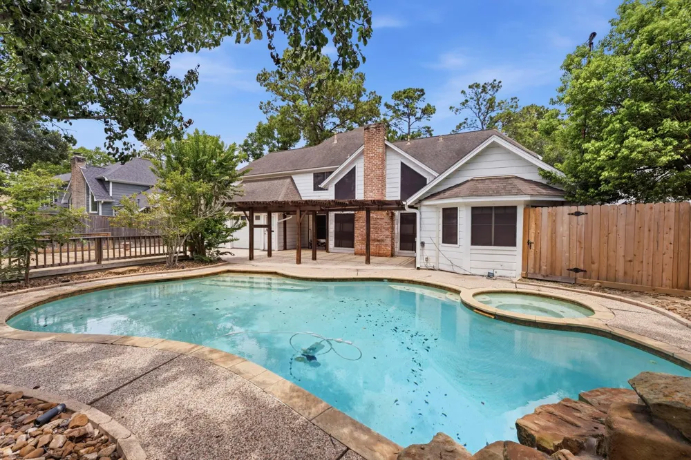 18319 Trace Forest Drive Spring, TX 77379