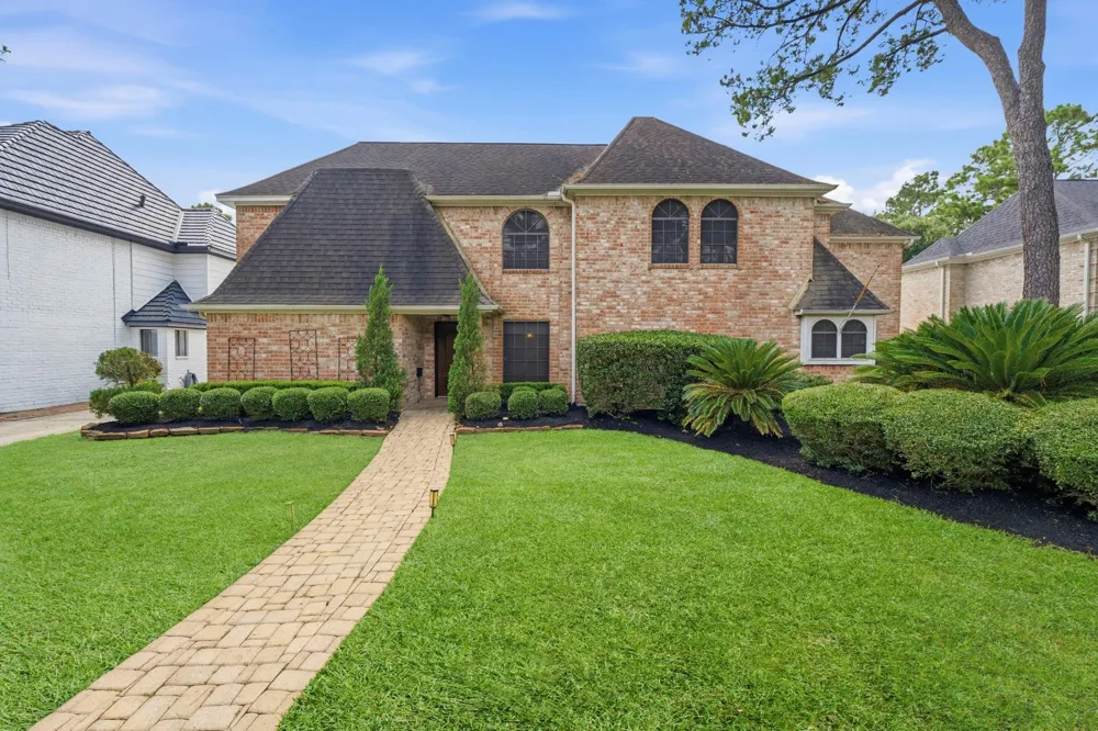 18319 Trace Forest Drive Spring, TX 77379