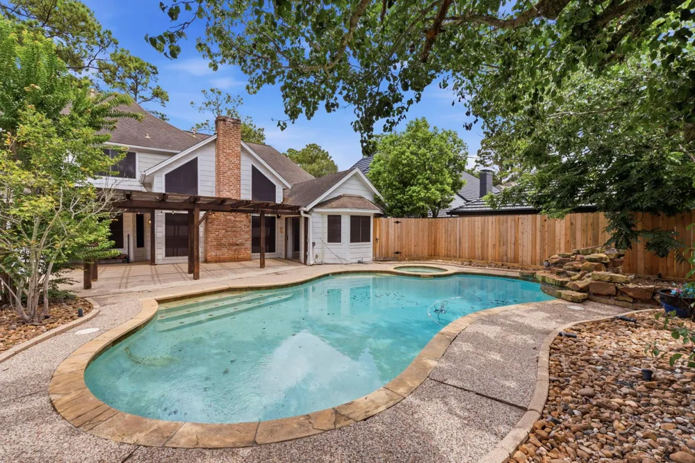 18319 Trace Forest Drive Spring, TX 77379
