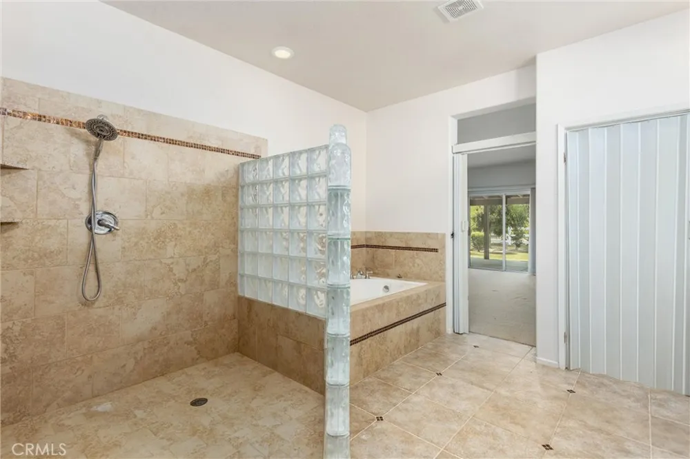 1469 Adam Banning, CA 92220