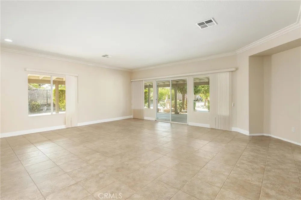 1469 Adam Banning, CA 92220