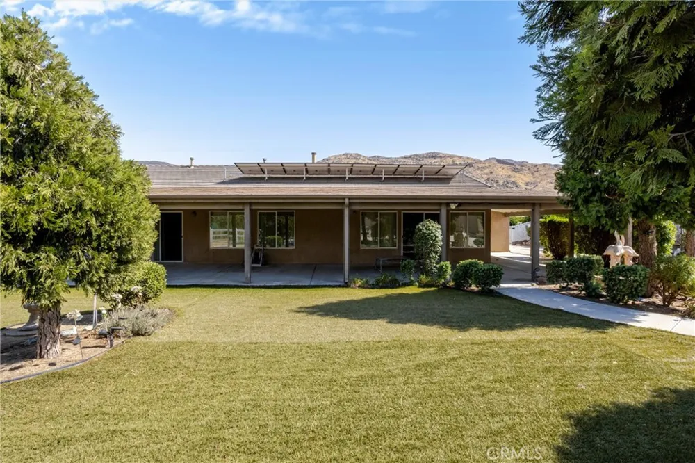 1469 Adam Banning, CA 92220