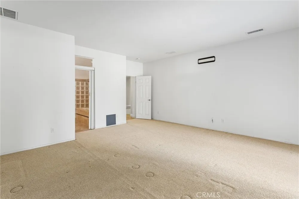 1469 Adam Banning, CA 92220
