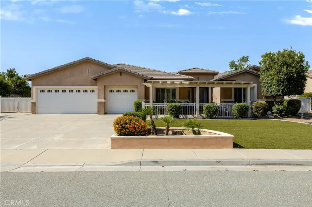 1469 Adam Banning, CA 92220