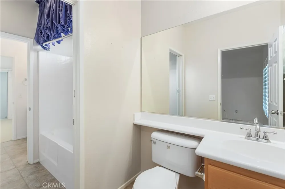 1469 Adam Banning, CA 92220