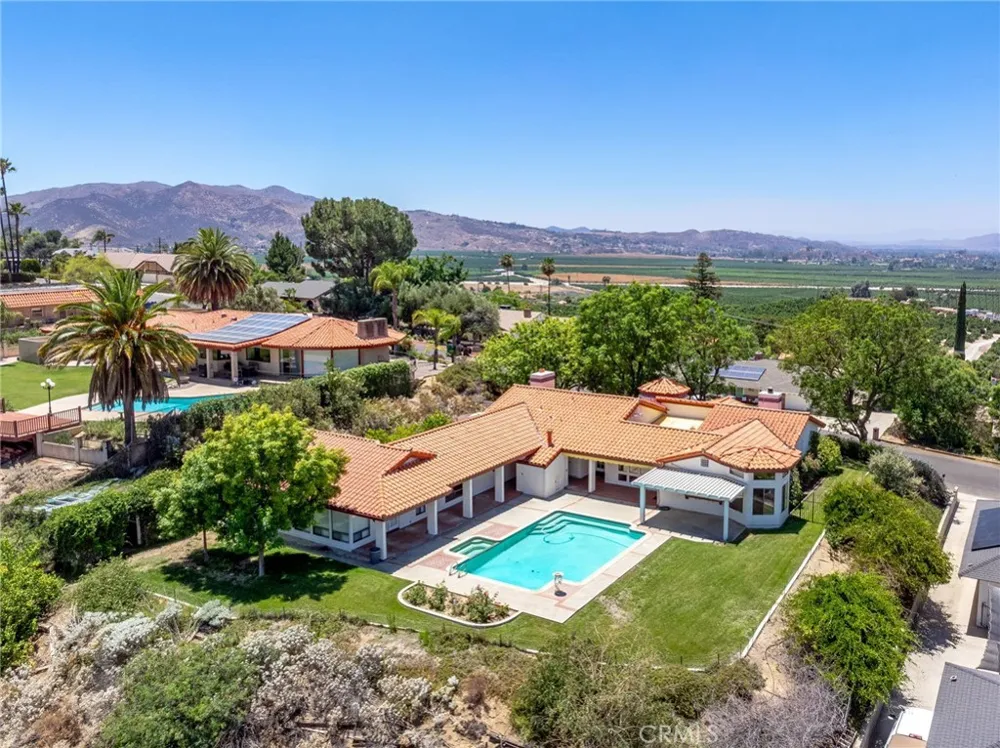 26500 Rim Hemet, CA 92544