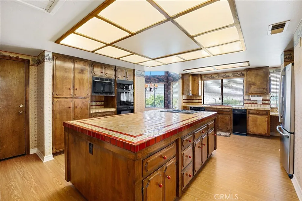 26500 Rim Hemet, CA 92544