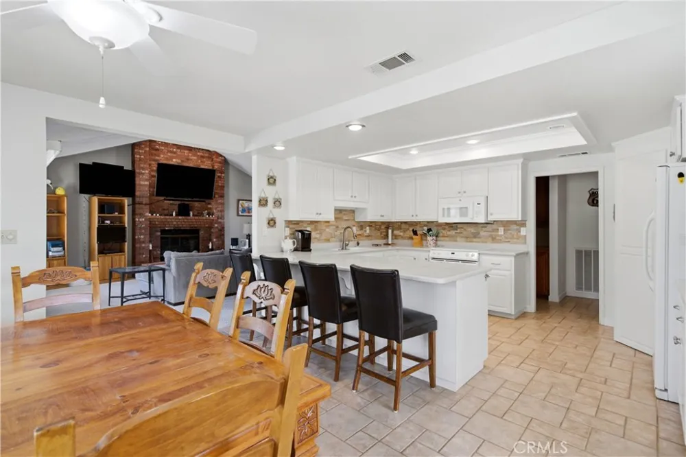 14779 Greenbriar Helendale, CA 92342