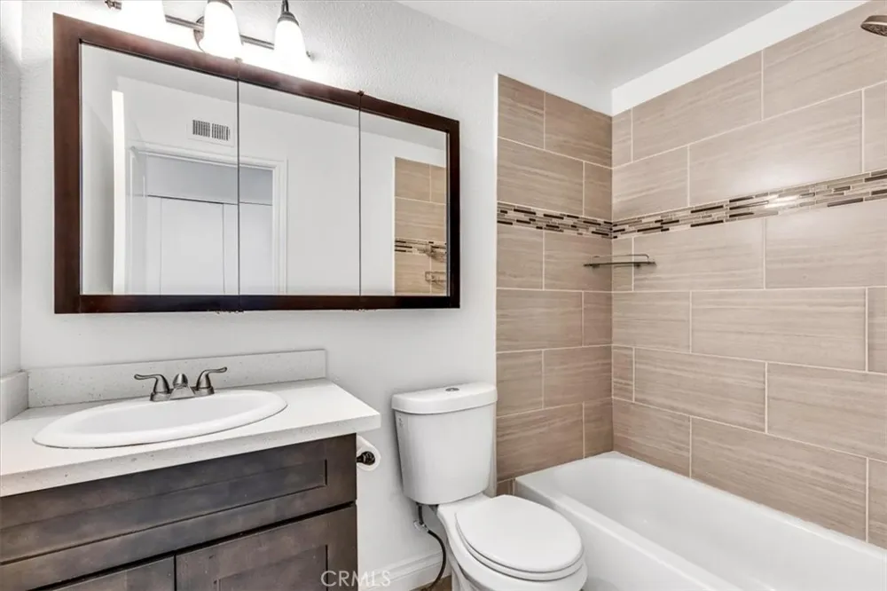 25885 Trabuco #259 Lake Forest, CA 92630