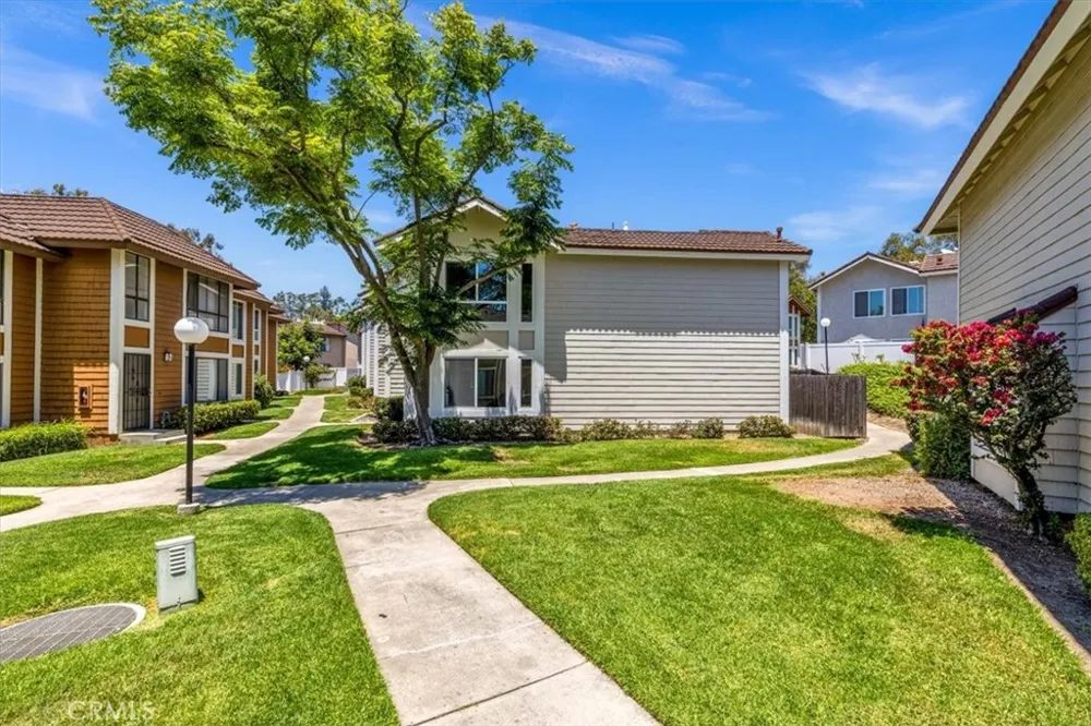 25885 Trabuco #259 Lake Forest, CA 92630