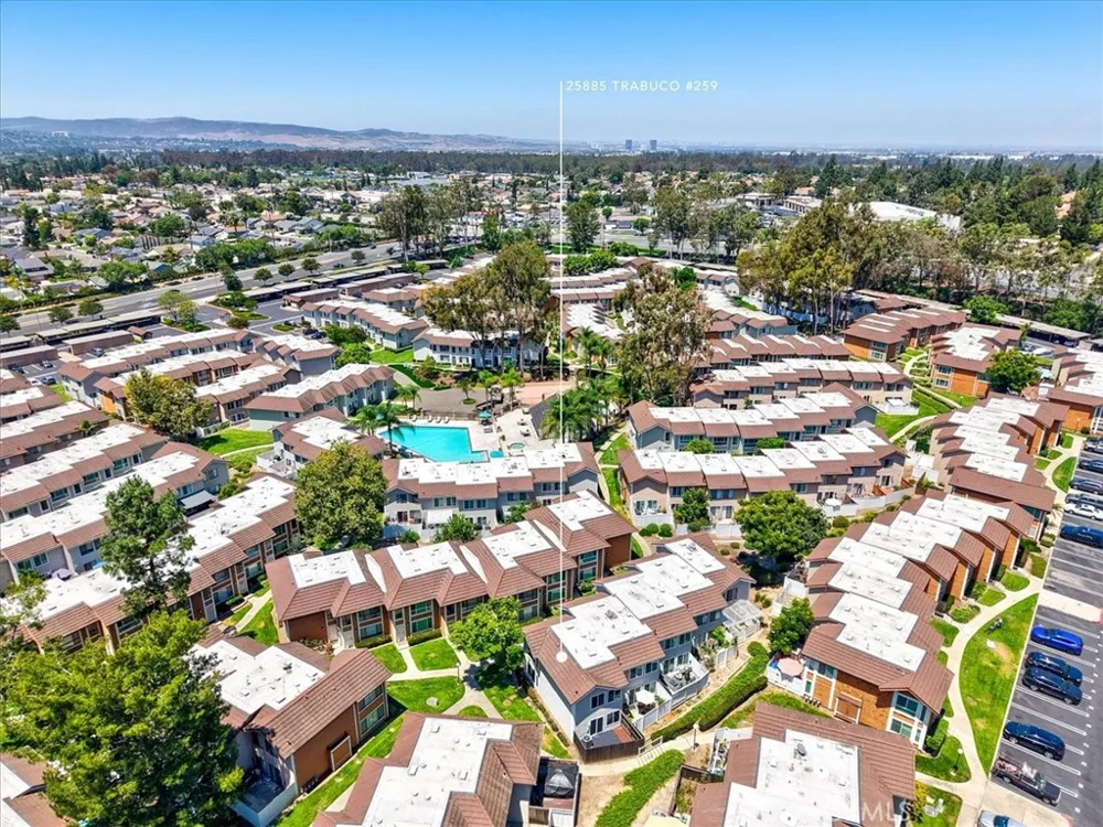 25885 Trabuco #259 Lake Forest, CA 92630