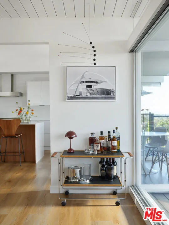 12 Deerhill Drive Palos Verdes Peninsula, CA 90274