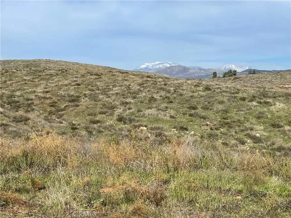 39282 San Ignacio Road Hemet, CA 92544