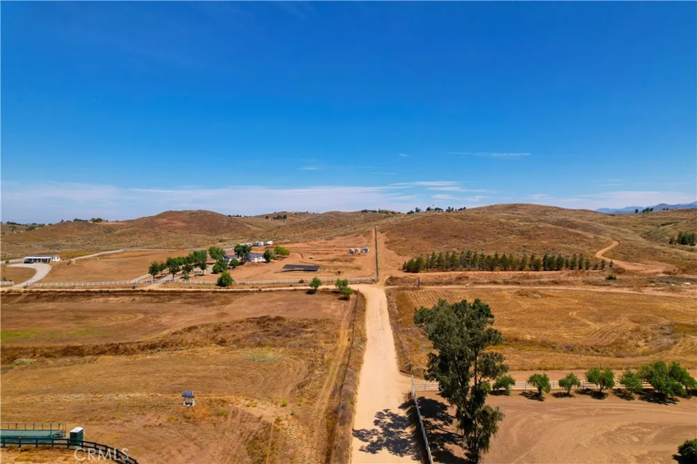 39282 San Ignacio Road Hemet, CA 92544