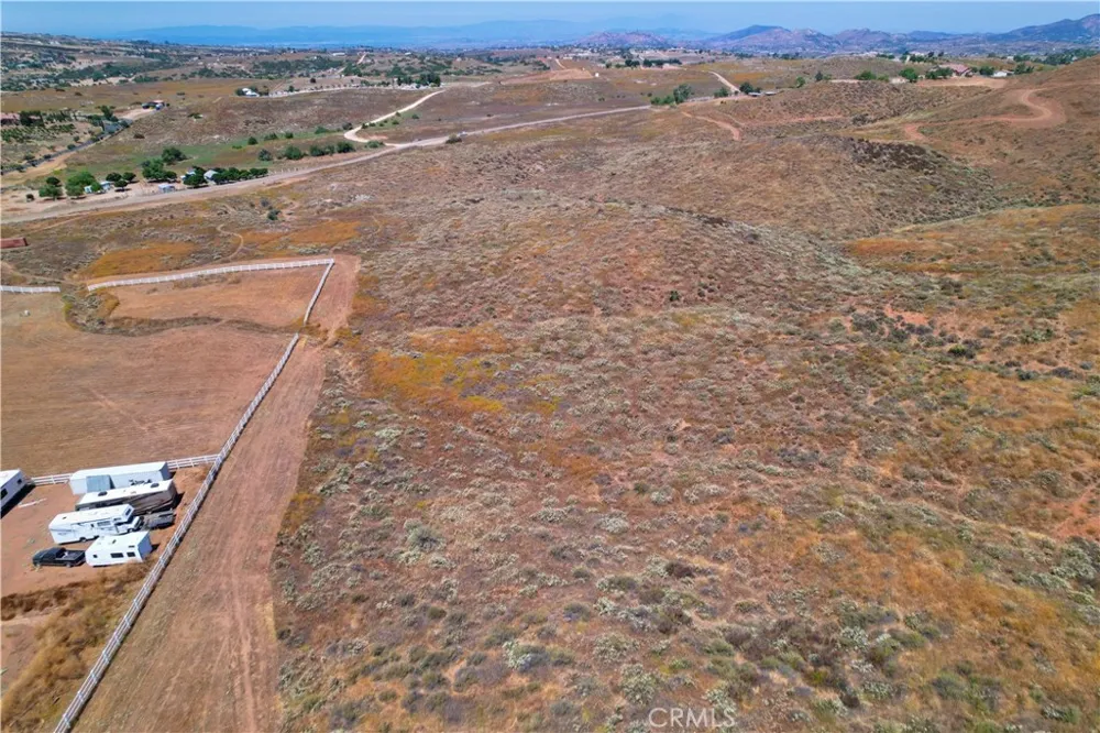 39282 San Ignacio Road Hemet, CA 92544