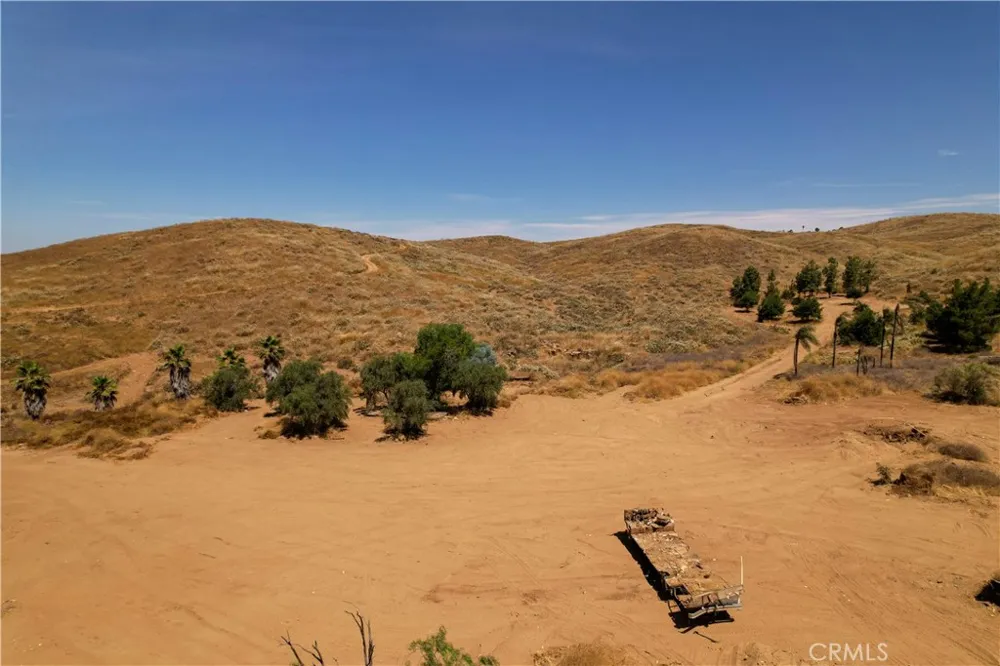 39282 San Ignacio Road Hemet, CA 92544