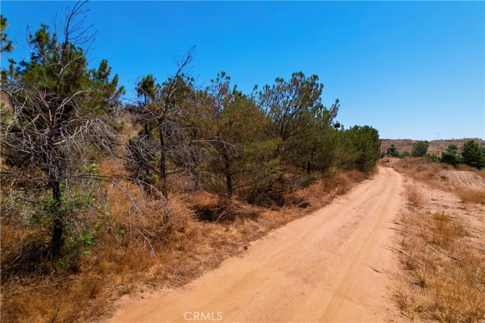 39282 San Ignacio Road Hemet, CA 92544