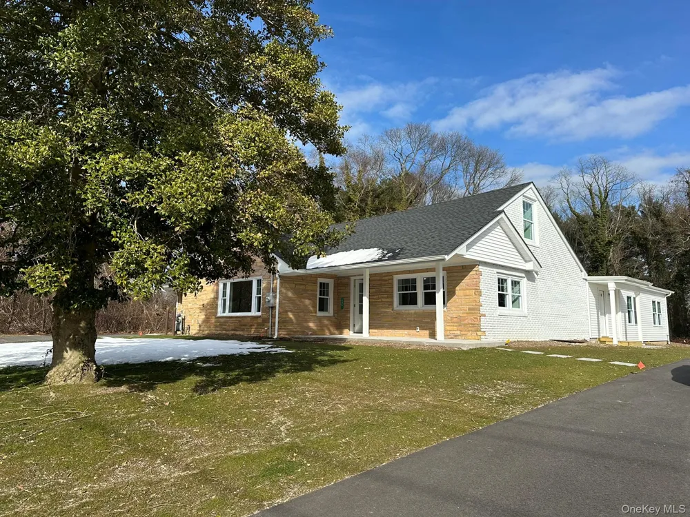 125 W Main Street Kings Park, NY 11754