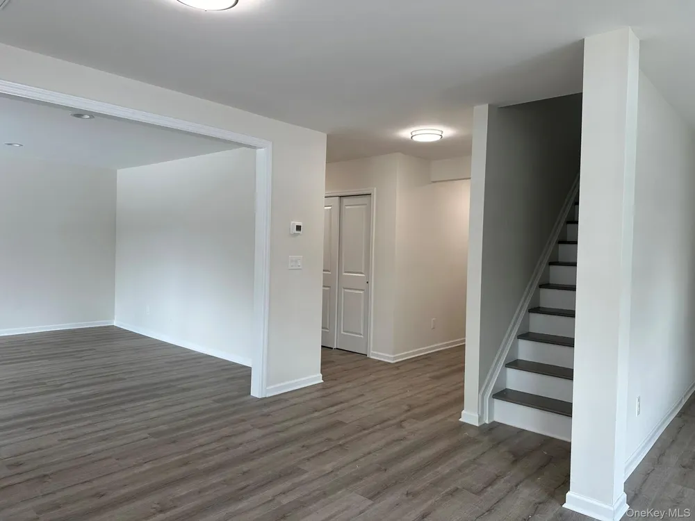 125 W Main Street Kings Park, NY 11754