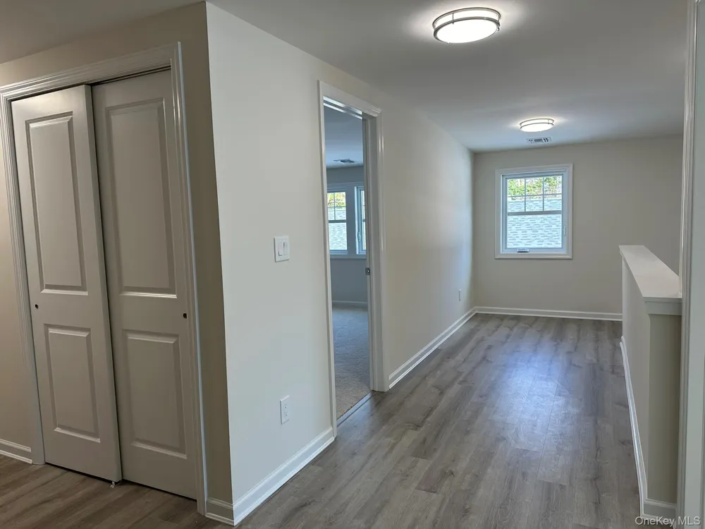 125 W Main Street Kings Park, NY 11754